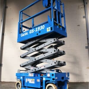 19' Scissor Lift rental in Brooklyn NYC